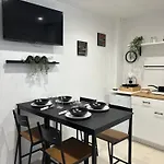 Apartment Dimora Ombraluce *